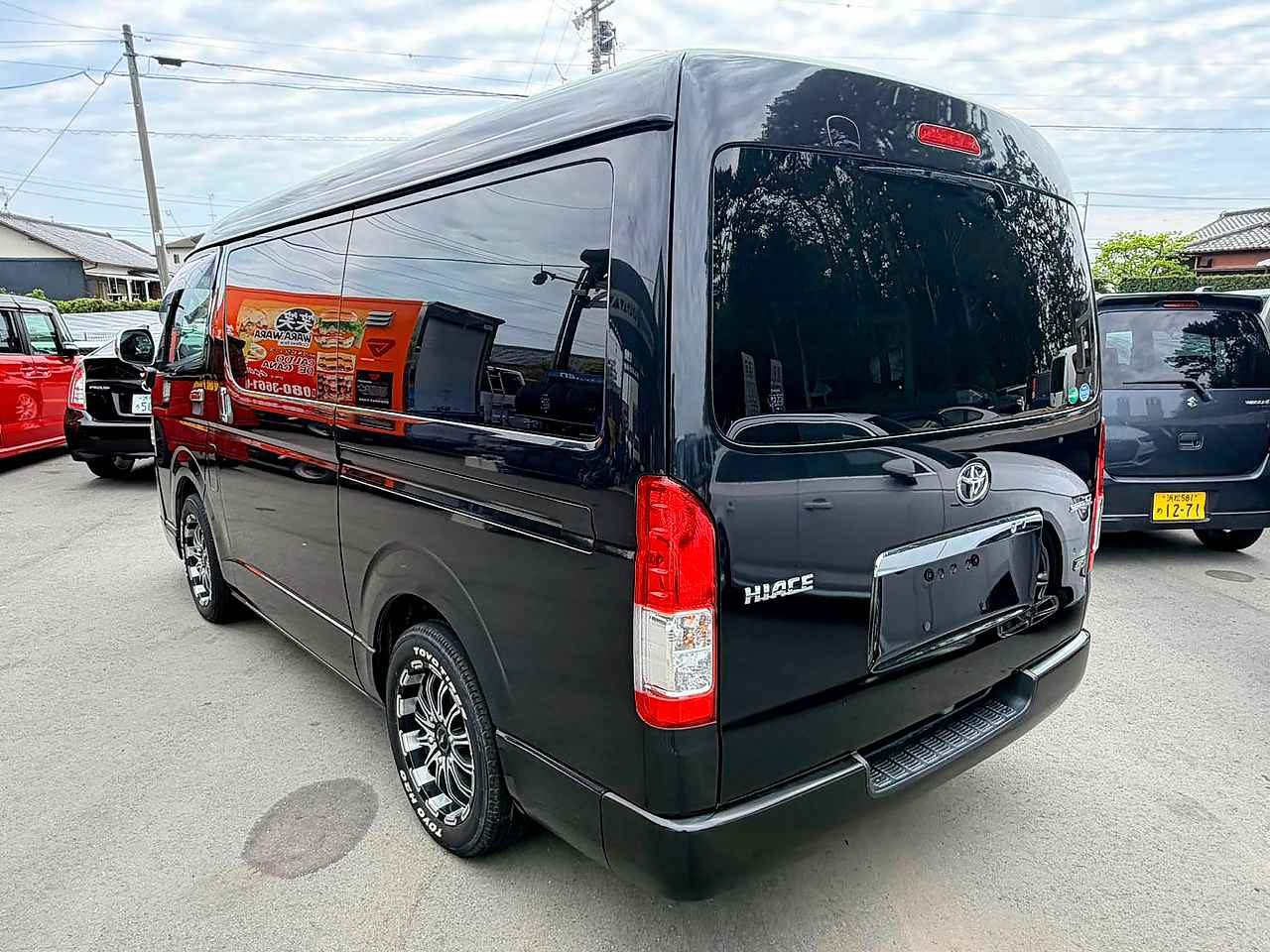 TOYOTA HIACE 2019 — Foto 5 de 15
