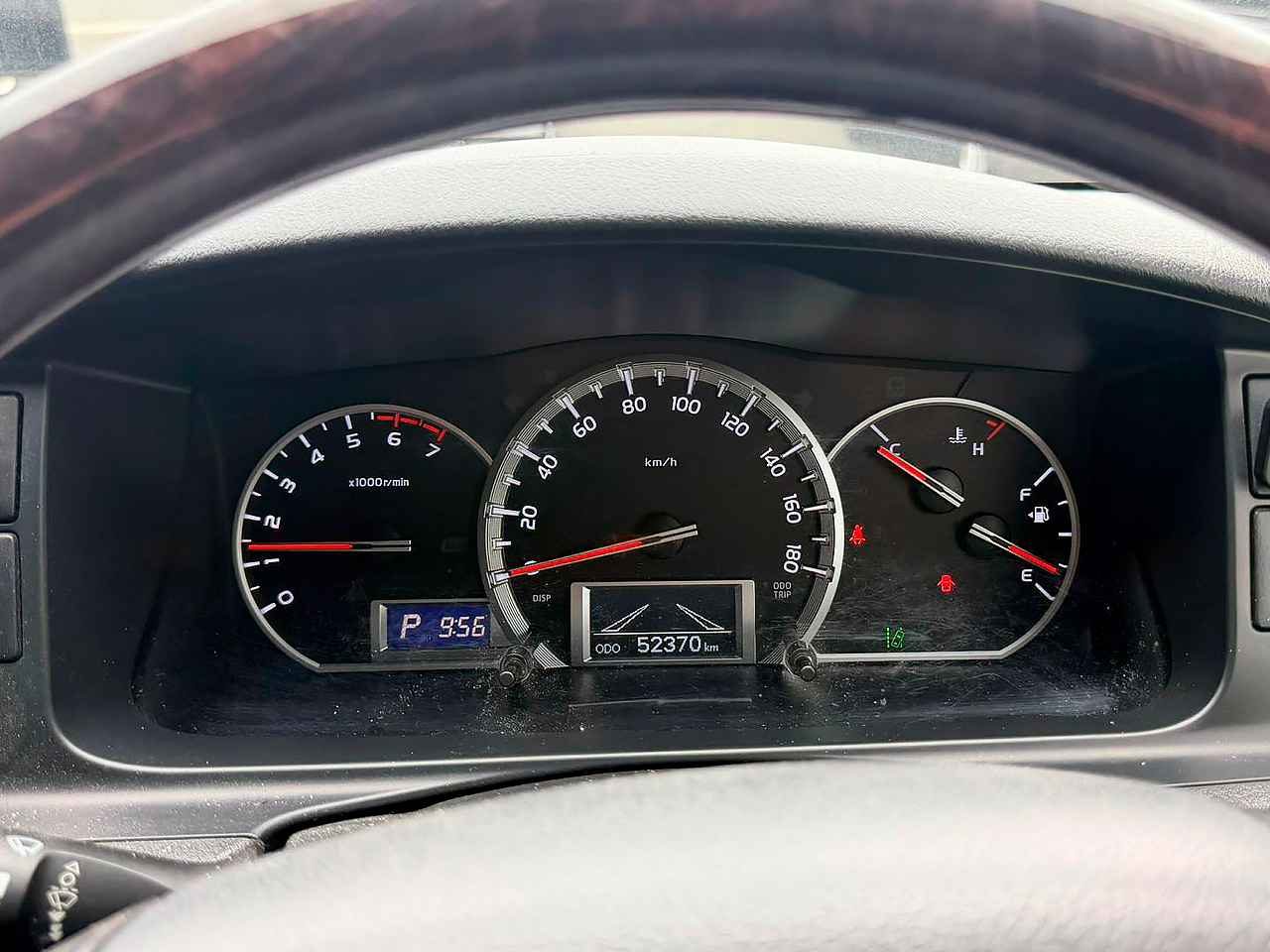 TOYOTA HIACE 2019 — Foto 10 de 15