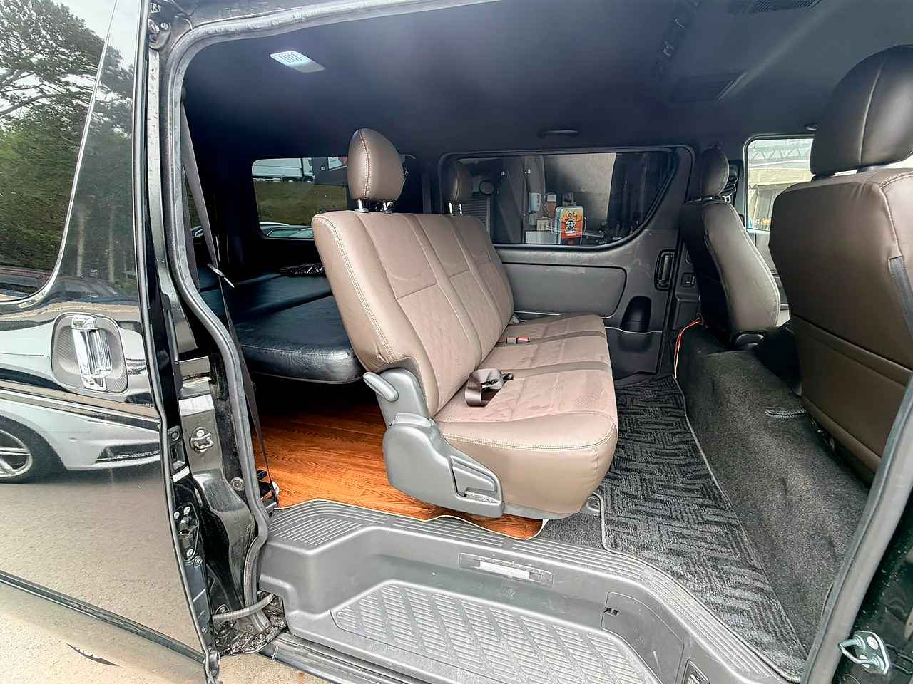 TOYOTA HIACE 2019 — Foto 13 de 15