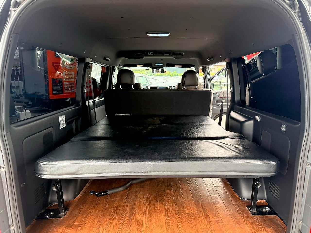 TOYOTA HIACE 2019 — Foto 14 de 15