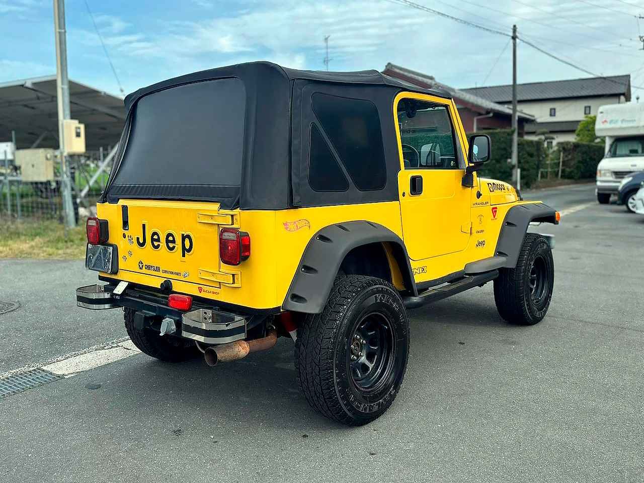 JEEP SAHARA 1999 — Foto 4 de 15