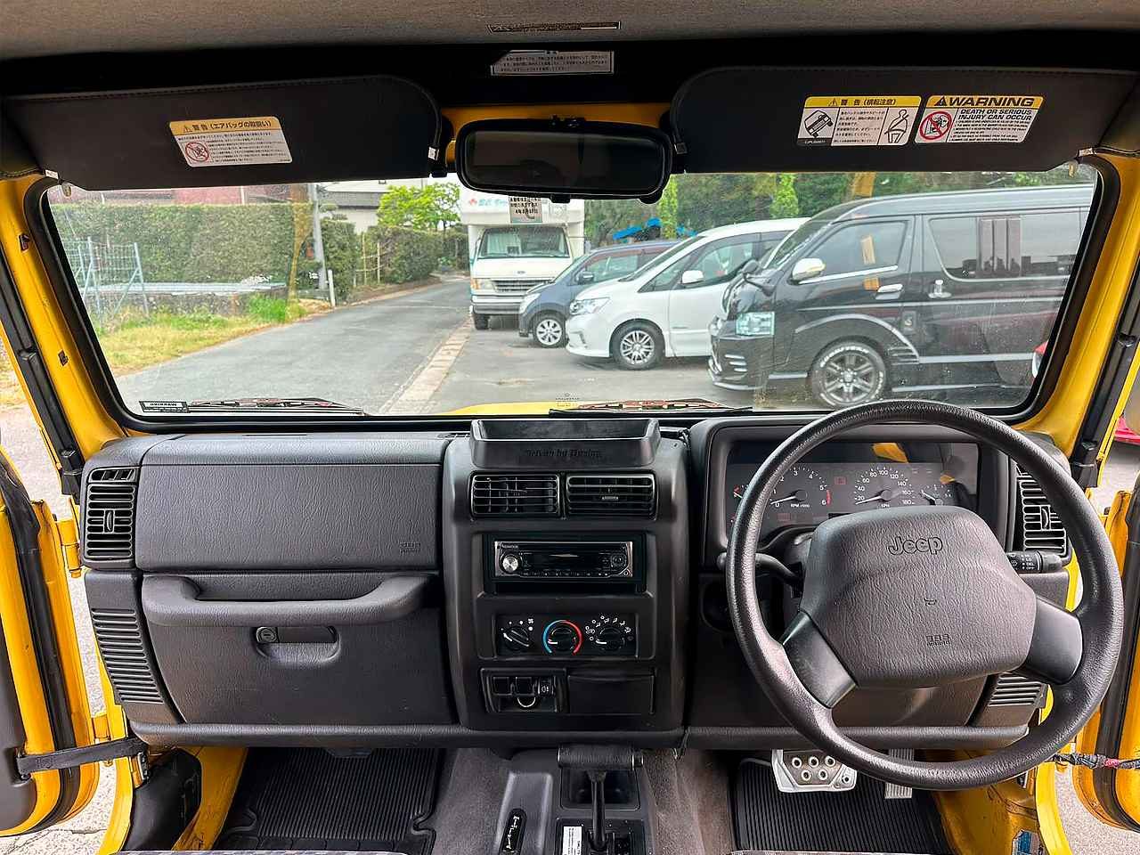 JEEP SAHARA 1999 — Foto 9 de 15