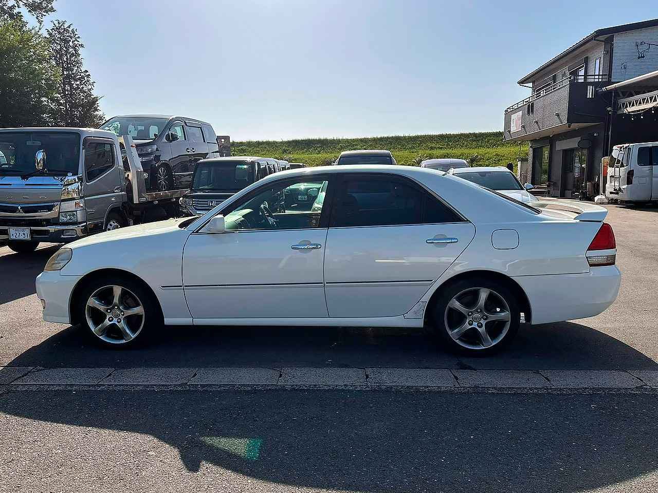 TOYOTA MARK II 2003 — Foto 7 de 15