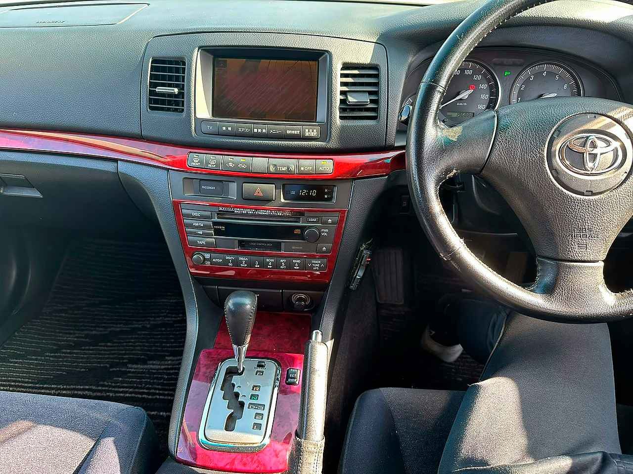TOYOTA MARK II 2003 — Foto 10 de 15