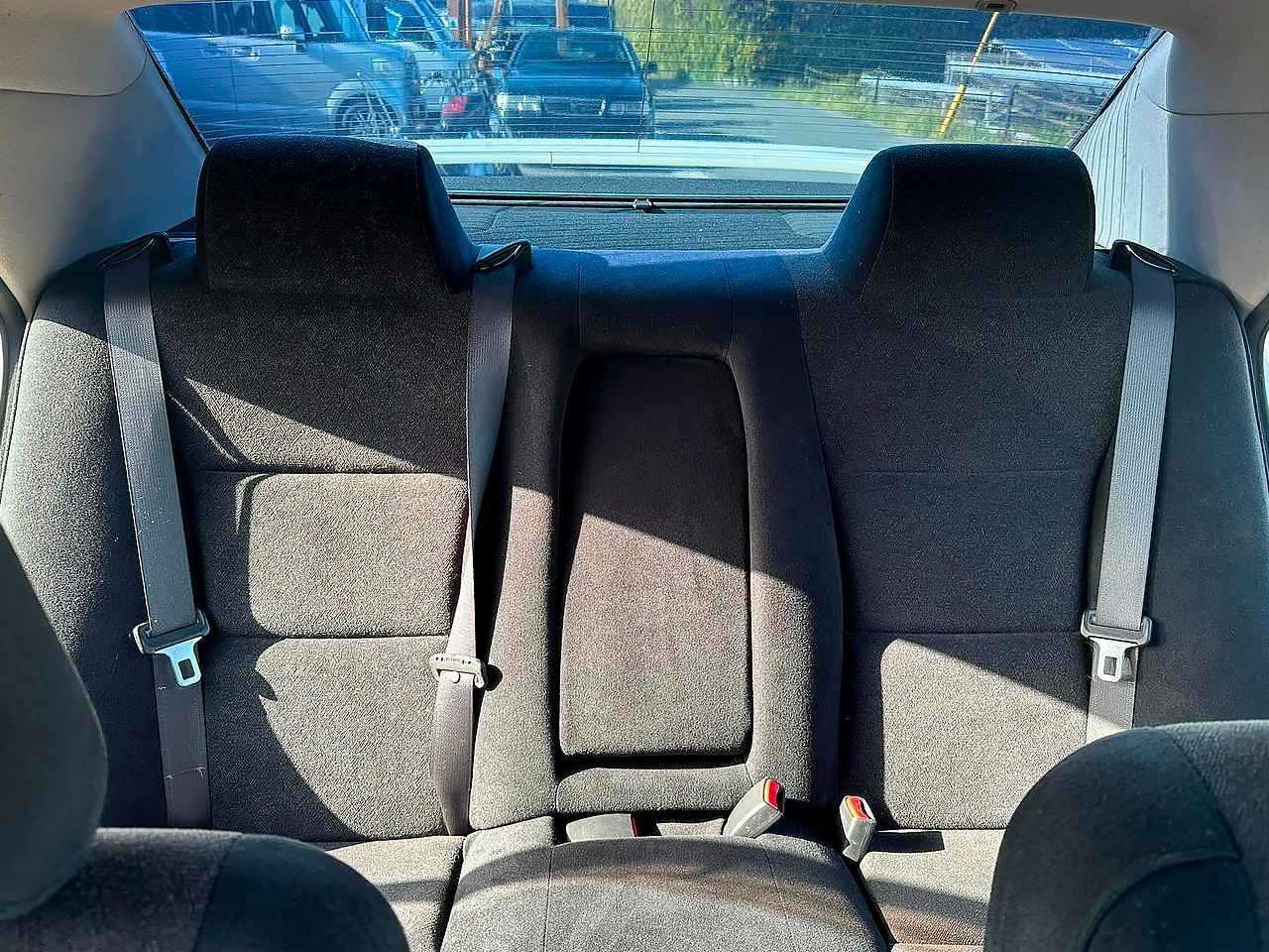 TOYOTA MARK II 2003 — Foto 13 de 15