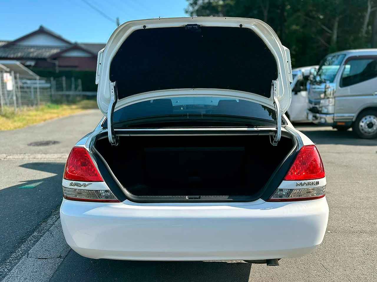 TOYOTA MARK II 2003 — Foto 15 de 15