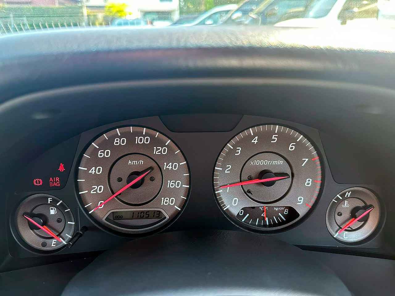 NISSAN SKYLINE 1998 — Foto 10 de 15