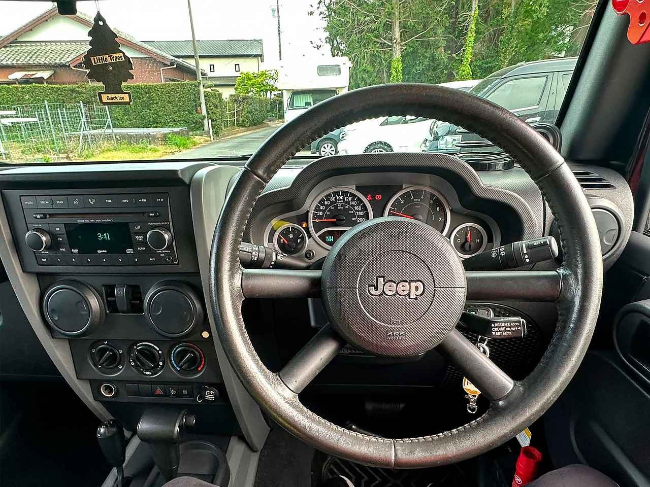 JEEP WRANGLER 2007 — Foto 10 de 15