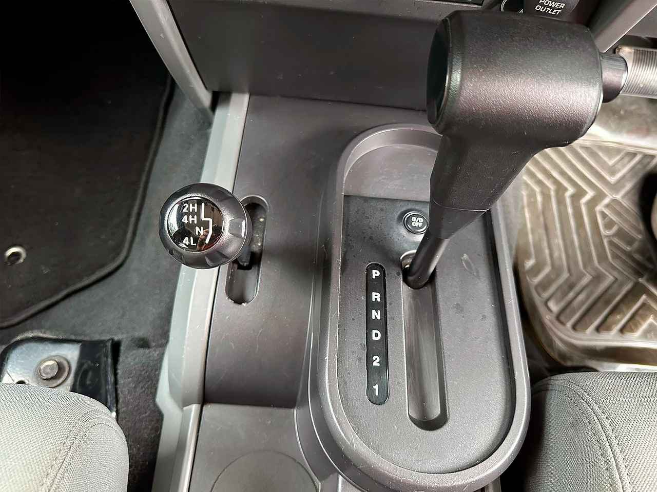 JEEP WRANGLER 2007 — Foto 12 de 15