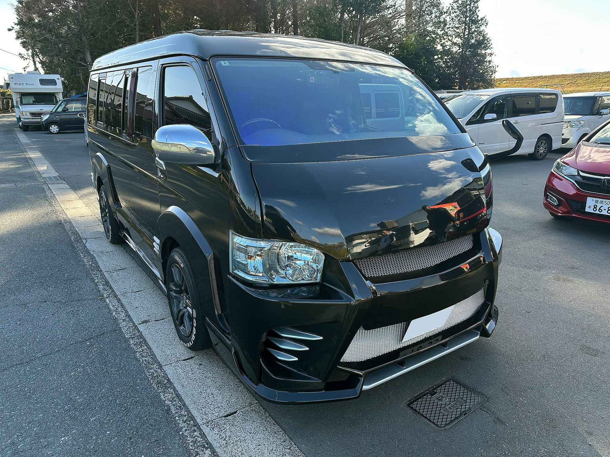 TOYOTA HIACE 2008 — Foto 2 de 15