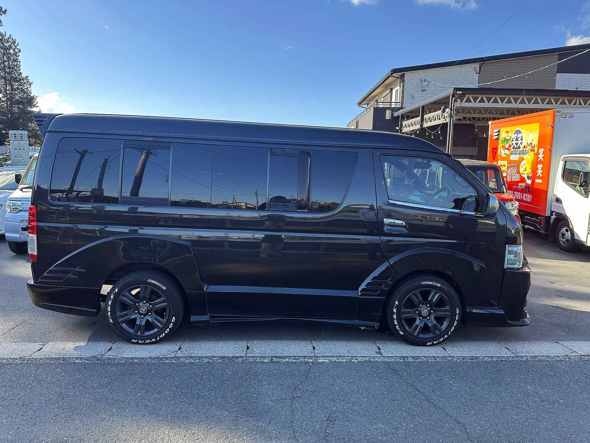 TOYOTA HIACE 2008 — Foto 3 de 15