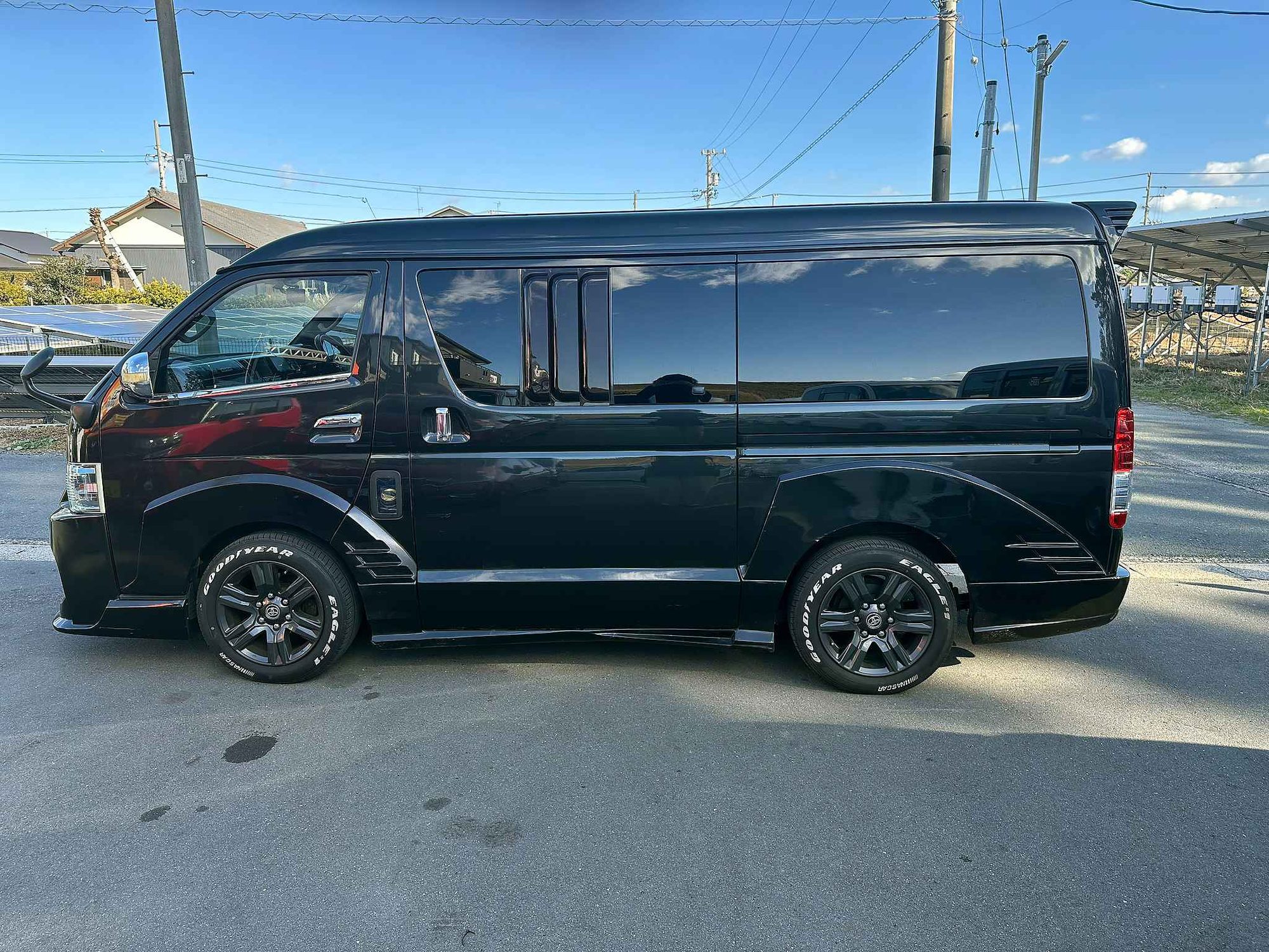 TOYOTA HIACE 2008 — Foto 7 de 15