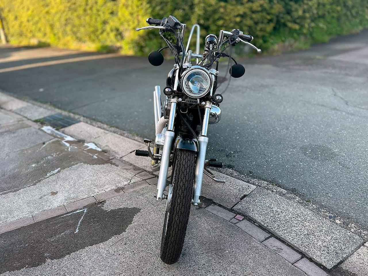 YAMAHA VIRAGO 1970 — Foto 8 de 8