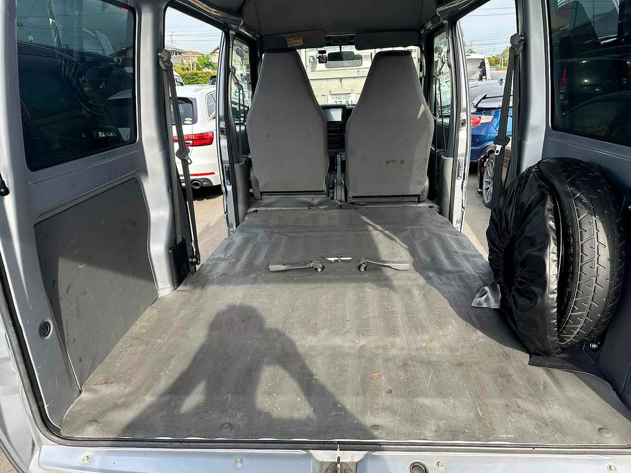 MITSUBISHI MINICAB 2016 — Foto 15 de 15